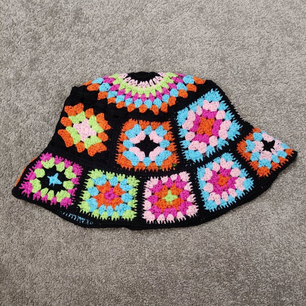 Women's Multicolor Crochet Bucket Hat Summer Beach Black Cottagecore Bohemian